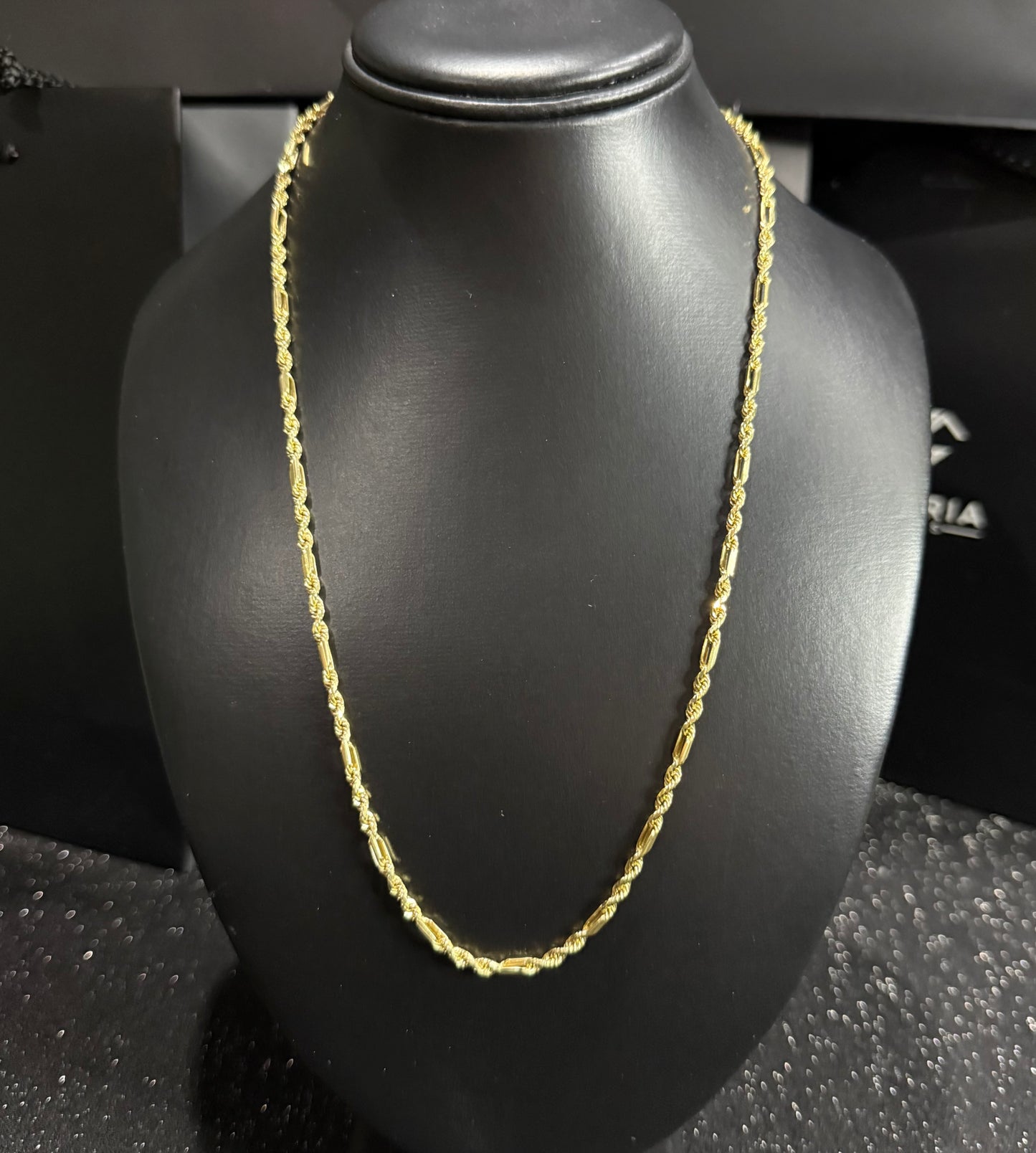 Cadena torzal figaro 3 mm x 55 cm oro 10 K