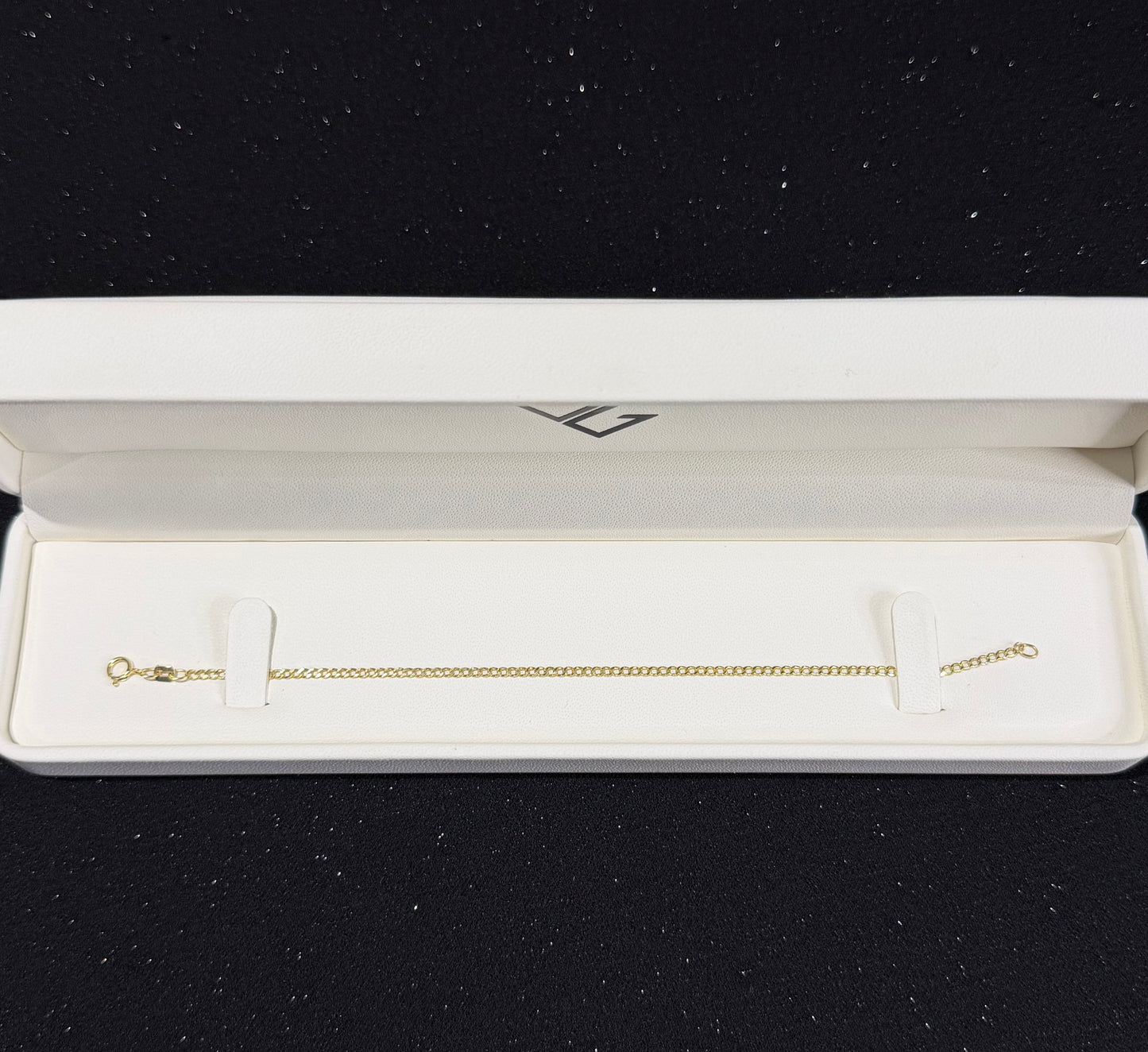 Pulso barbado 2 mm x 18 cm Oro 10k.