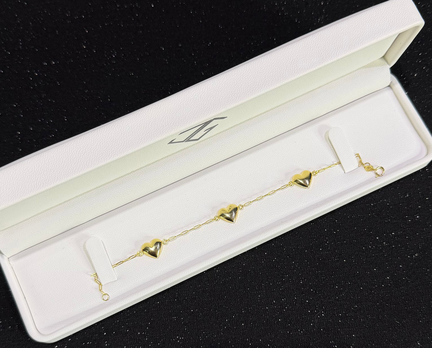 Pulso con corazones de 18cm Oro 10k