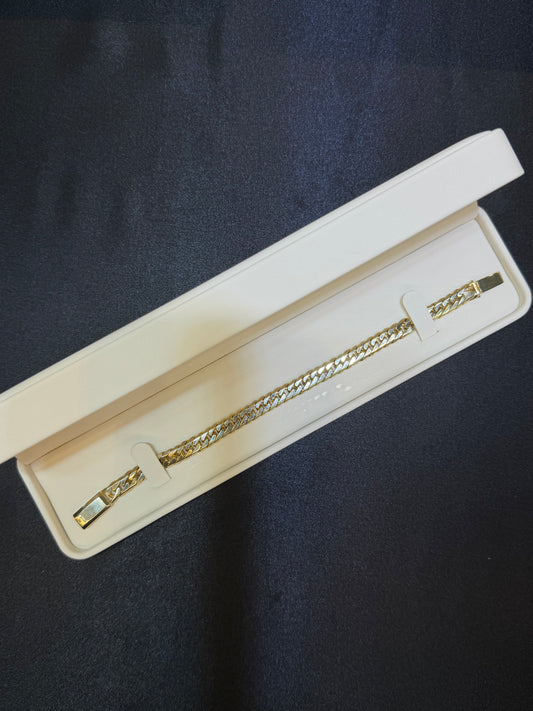 Pulso tejido chino sólido oro 10 K 7.5 mm x 21 cm