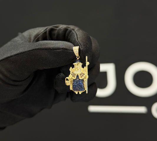 Dije Santo Niño Oro 10k.