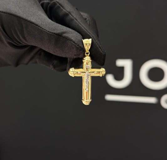 Dije cruz con Jesús Oro 10k.