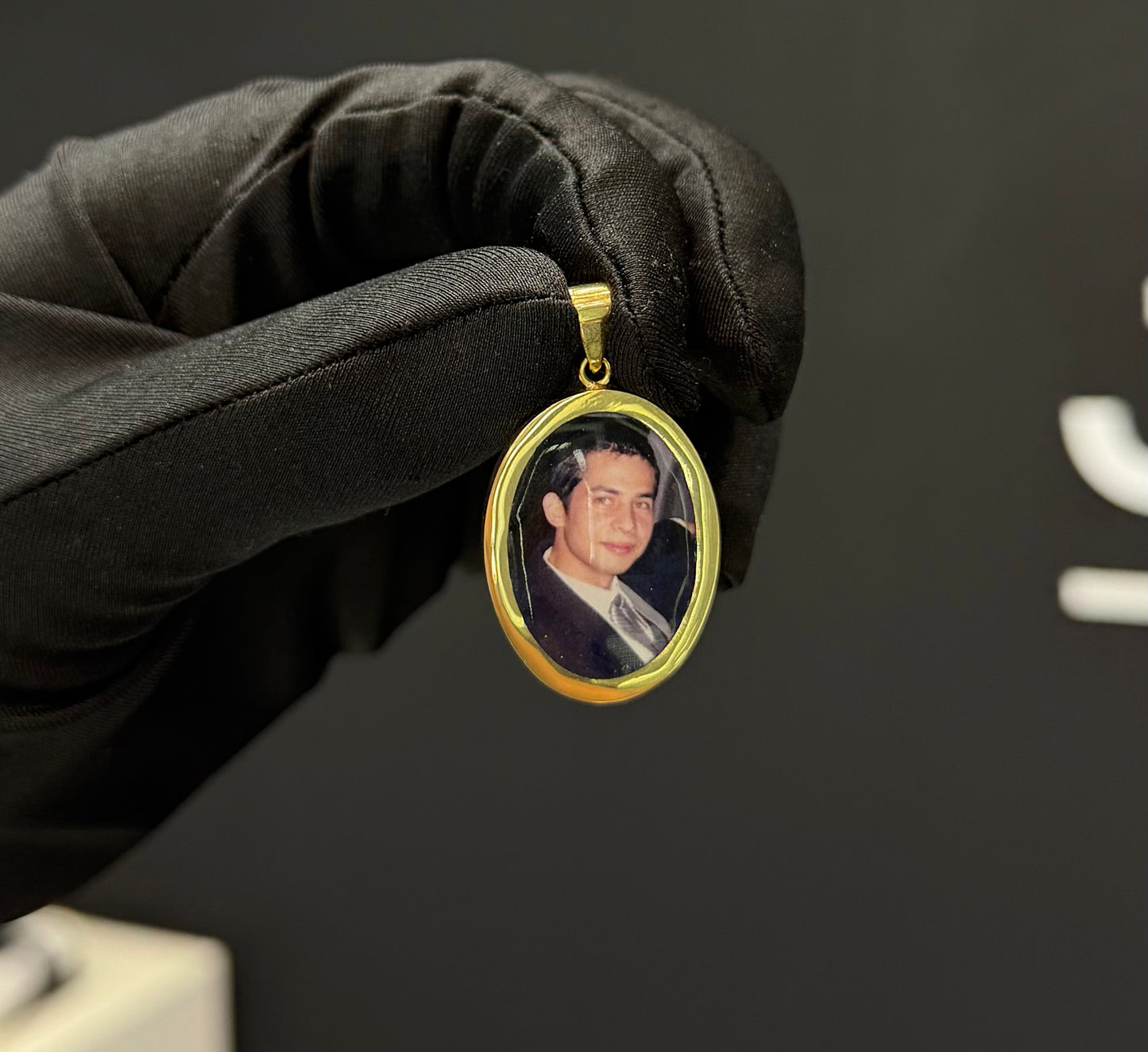 Medalla personalizada de Oro 10k.