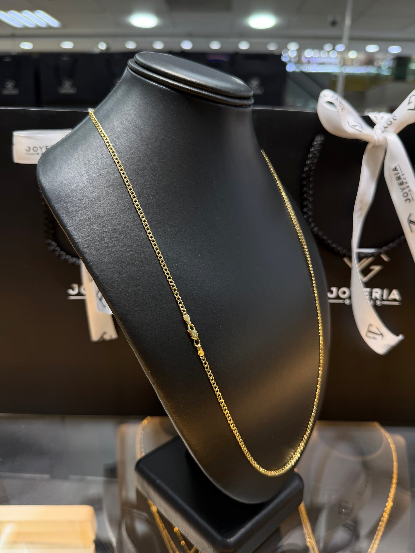 Cadena barbada oro 10 K 2.5 mm x 65 cm