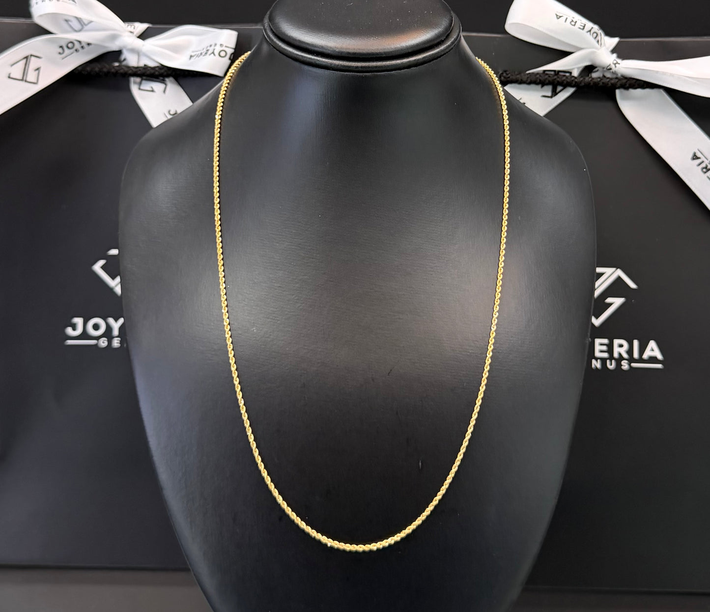 Cadena torzal 1.5 mm x 55 cm Oro 10k.