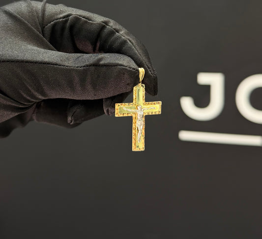 Dije cruz con Jesús Oro 10k.