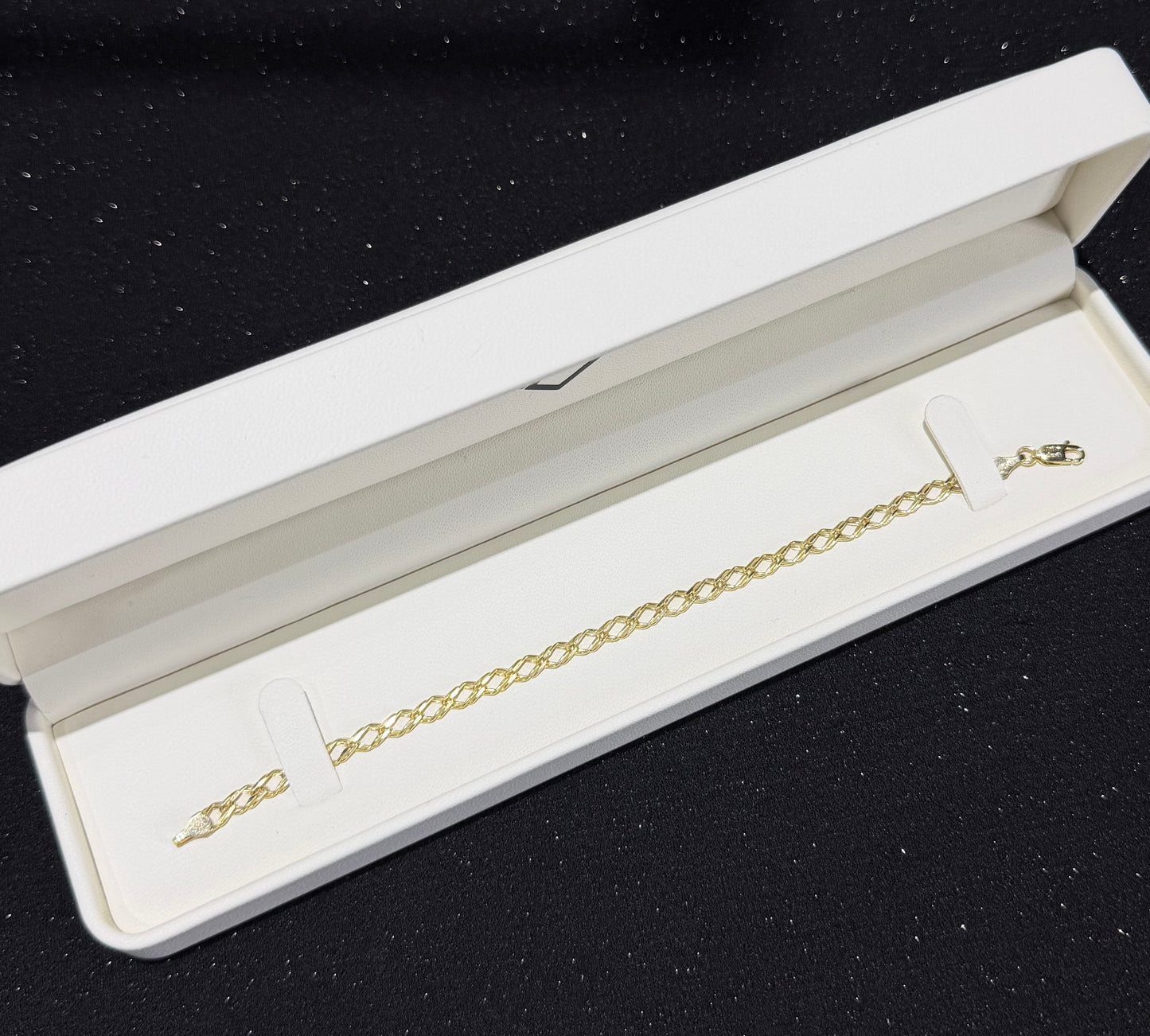 Pulso 4 mm x 18 cm Oro 10k.