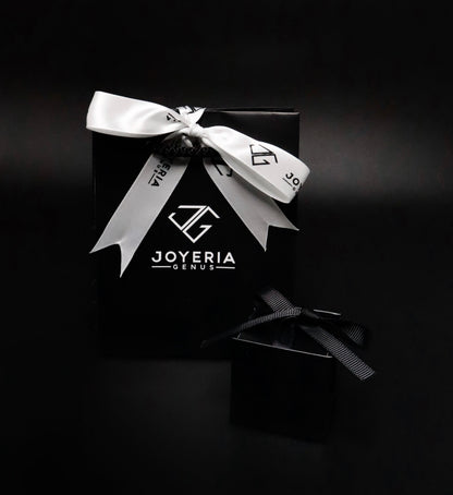 Dije World is Yours Oro 10k.